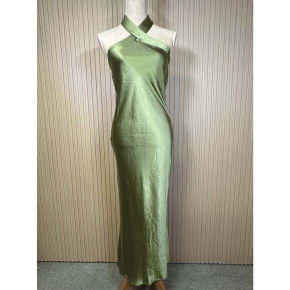 Petal and Pup Dresses & Skirts - Petal + Pup Women's Grasie Midi Dress in Olive Size 6